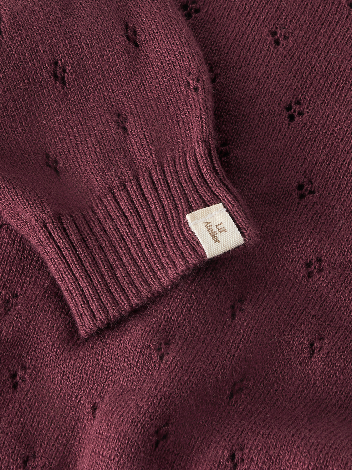 model_shot-front_full